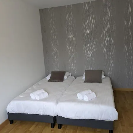 Peaceful House - - Babyfoot - Forest *