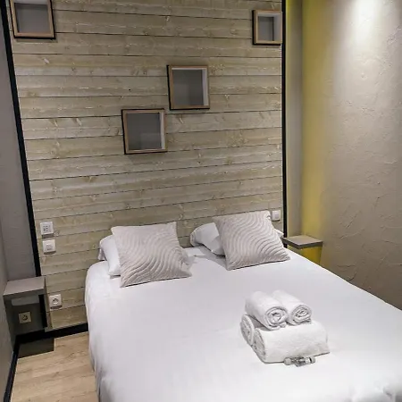 Peaceful House - - Babyfoot - Forest *