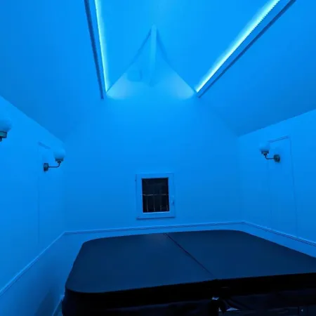 Peaceful House - - Babyfoot - Forest Ablon