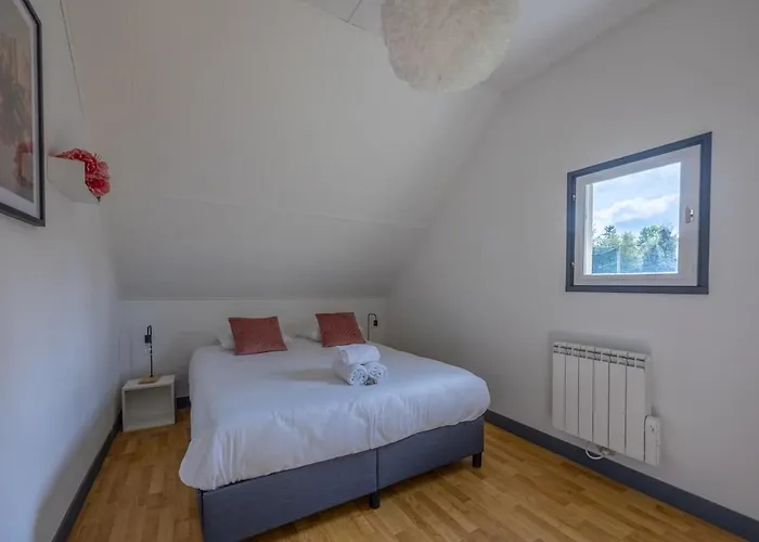 Peaceful House - - Babyfoot - Forest * Ablon