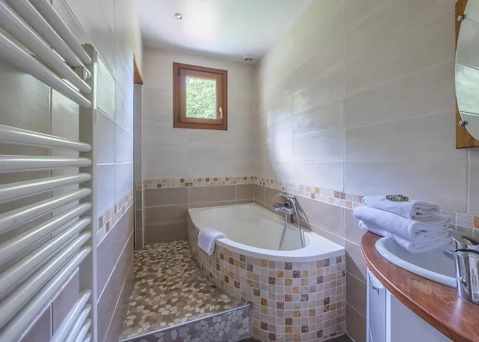 Peaceful House - - Babyfoot - Forest