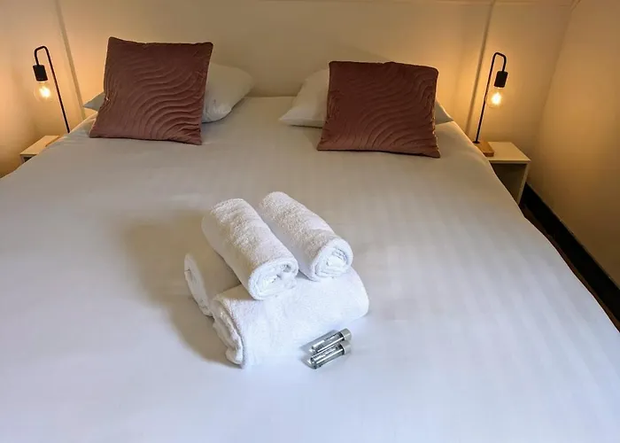 Peaceful House - - Babyfoot - Forest