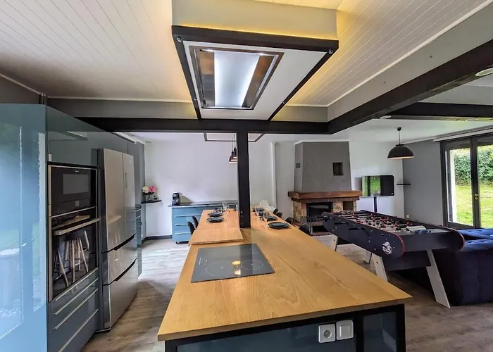 Peaceful House - - Babyfoot - Forest